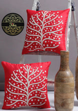 Load image into Gallery viewer, Red Beaded Tree