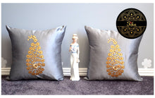 Load image into Gallery viewer, Paisley Shadow