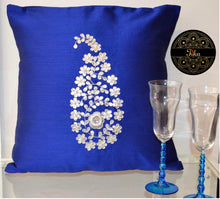 Load image into Gallery viewer, Paisley Cobalt